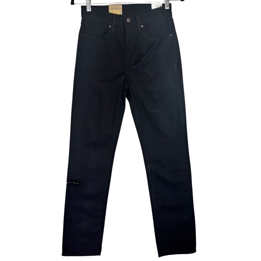 NWT Levi's Women’s 724 High Rise Slim Straight Leg Black 27x30 Jeans